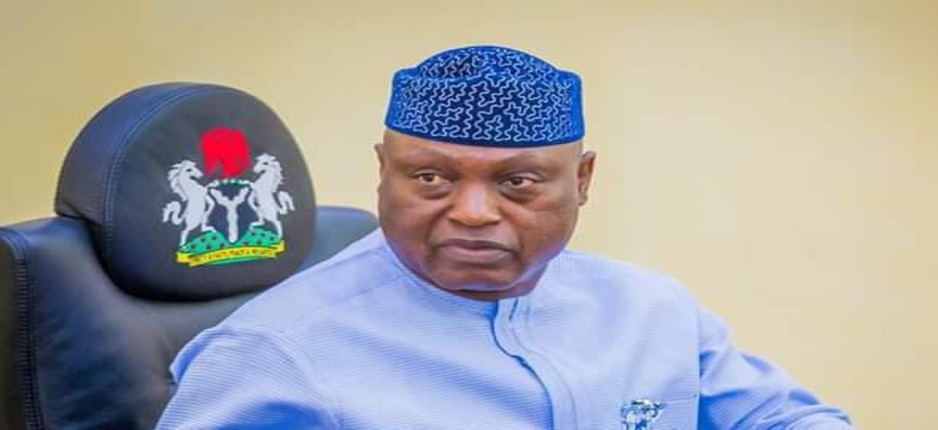 82 Staff Receive Reward Of Excellence From Ekiti Governor