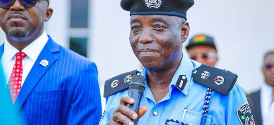 Waheed Ayilara: Gov Eno Mourns Late Akwa Ibom CP