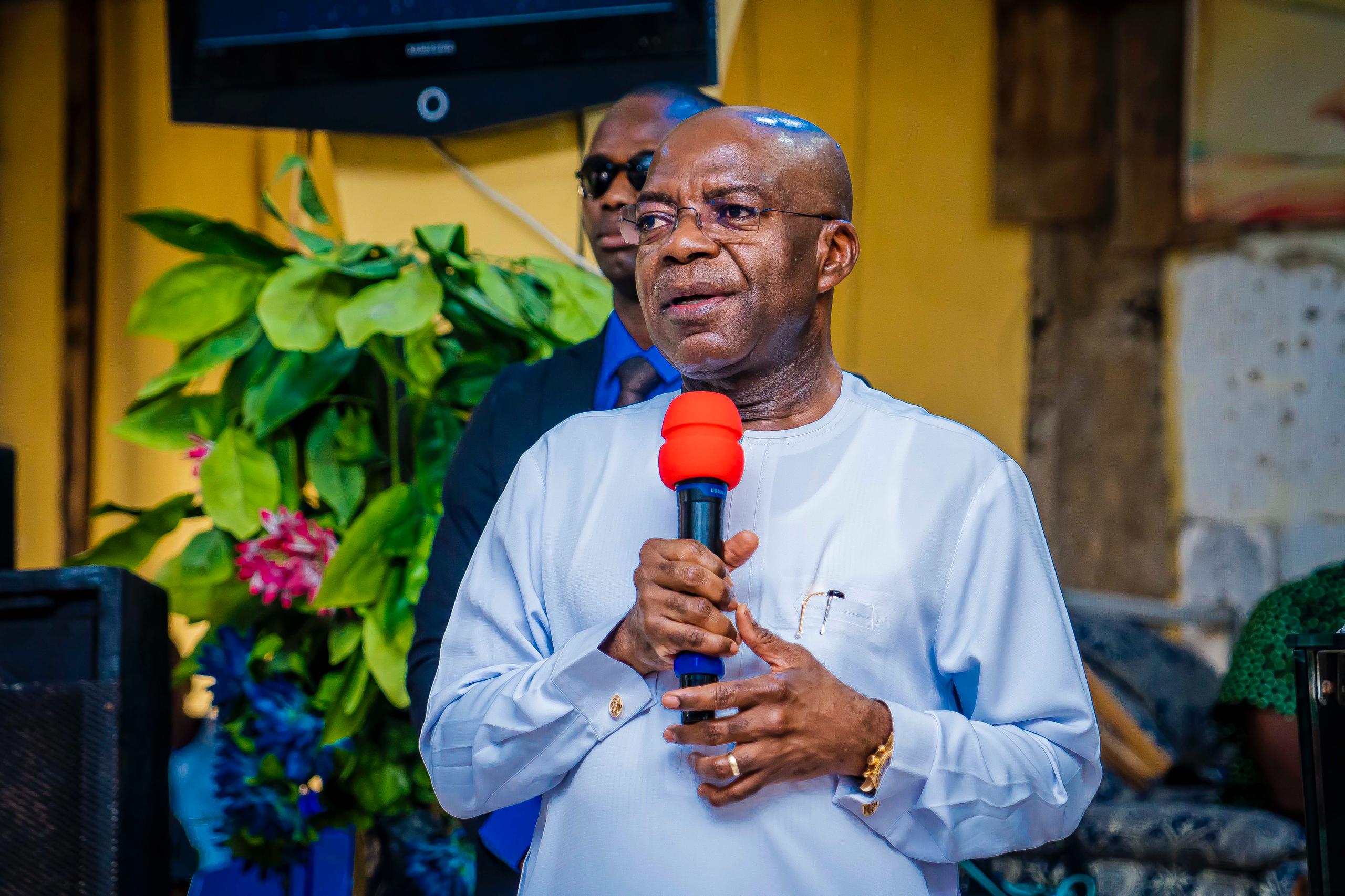 Governor Otti Inspects Gully Erosion Site In Aba