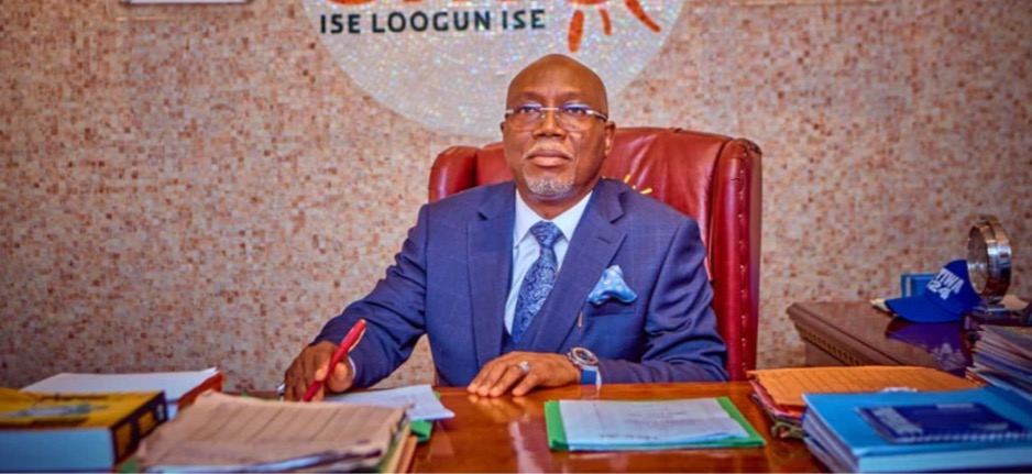  Ondo Governor Frees 40 Prison Inmates To Mark His 60th